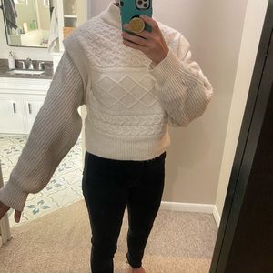 Forever 21 Cream Sweater | Medium
